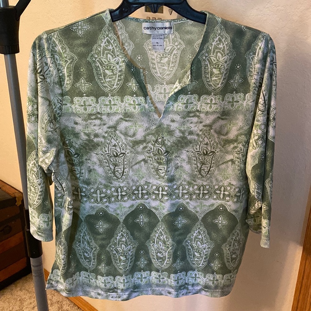 Cathy Daniels Top